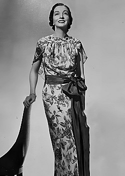 Joan Blaine